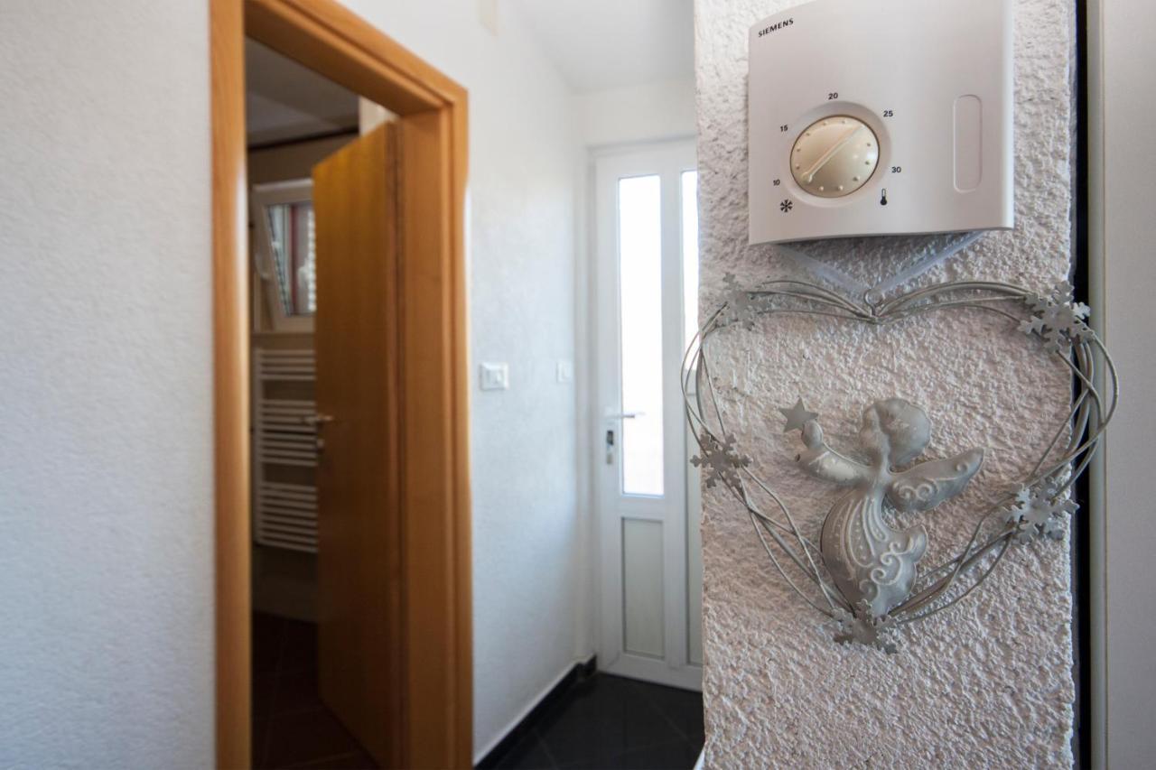 Apartman Sena Primošten Eksteriør billede