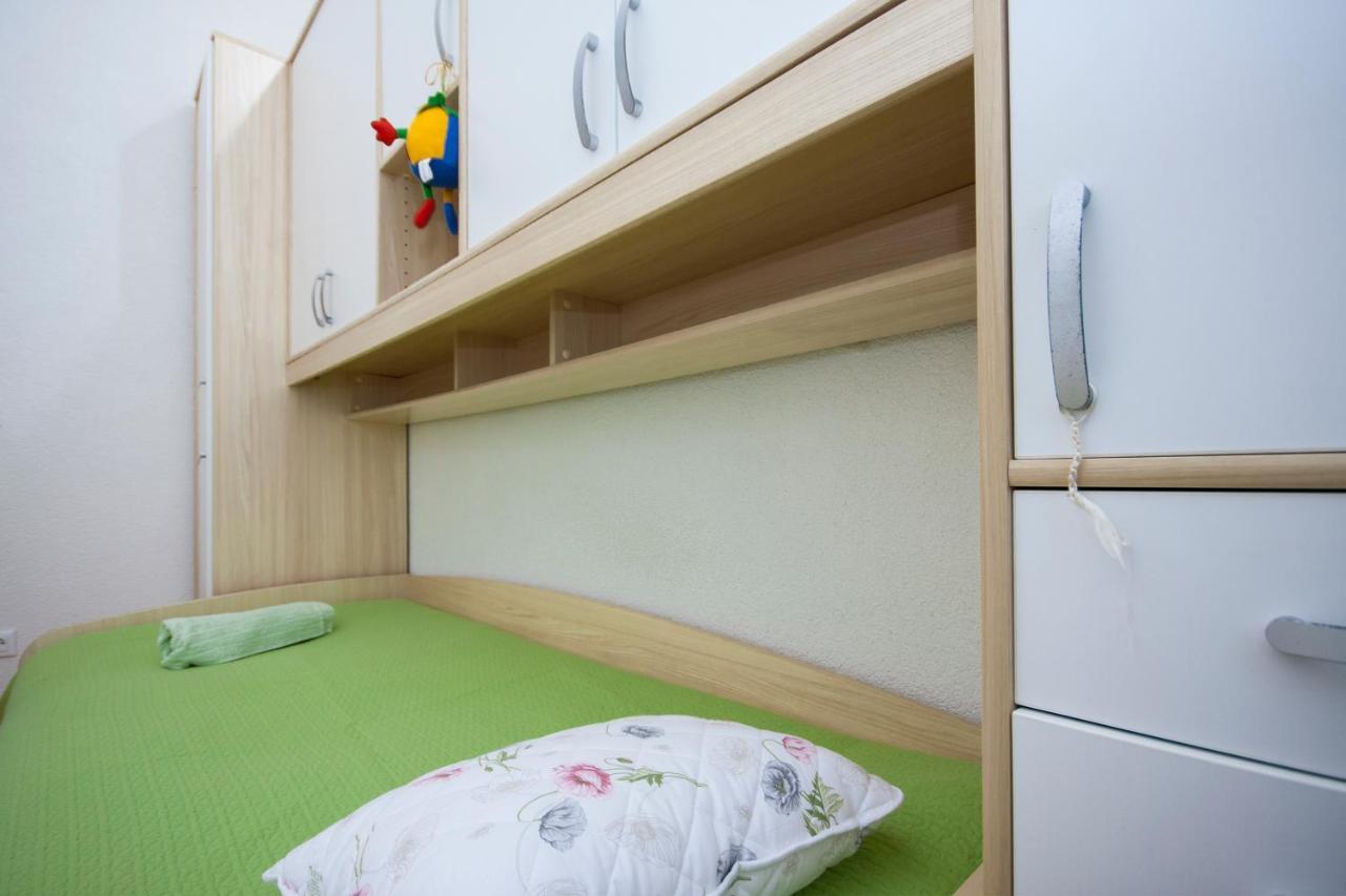 Apartman Sena Primošten Eksteriør billede